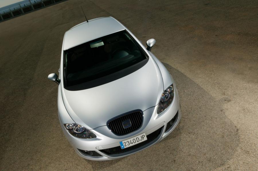  Seat Leon 2005 года  (фото 80 из 126)